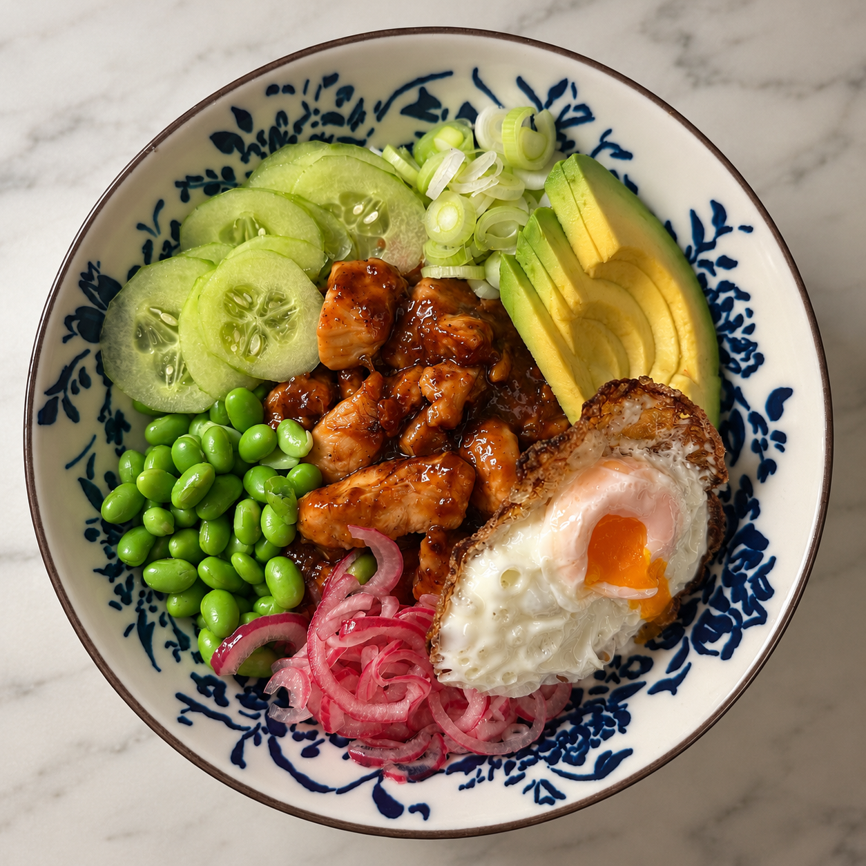 Sticky Teriyaki Chicken Bowl mit Spiegelei
